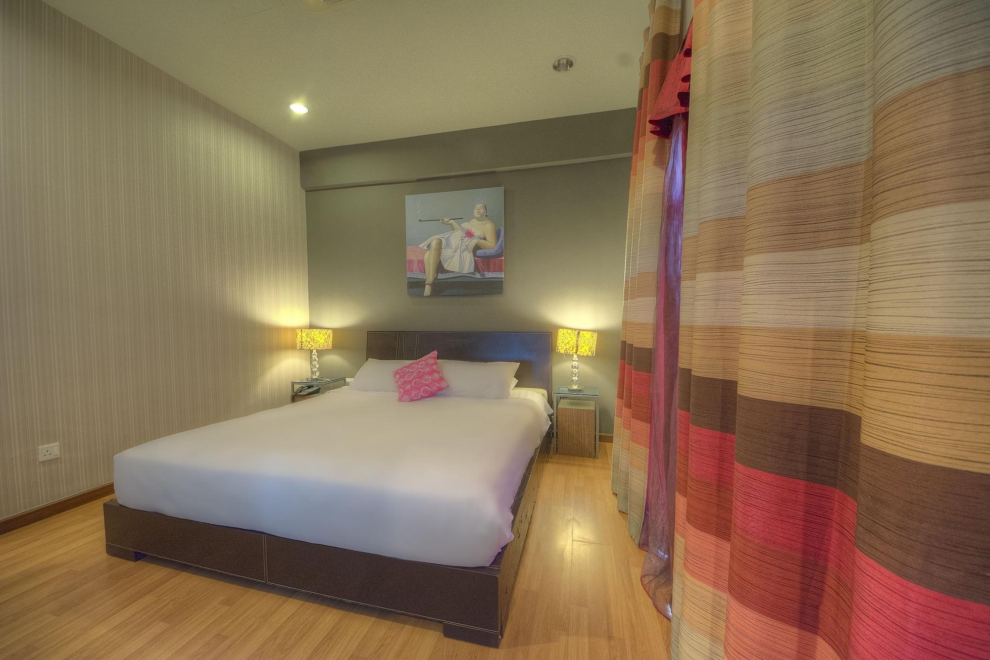 Arenaa Deluxe Hotel Malacca Extérieur photo