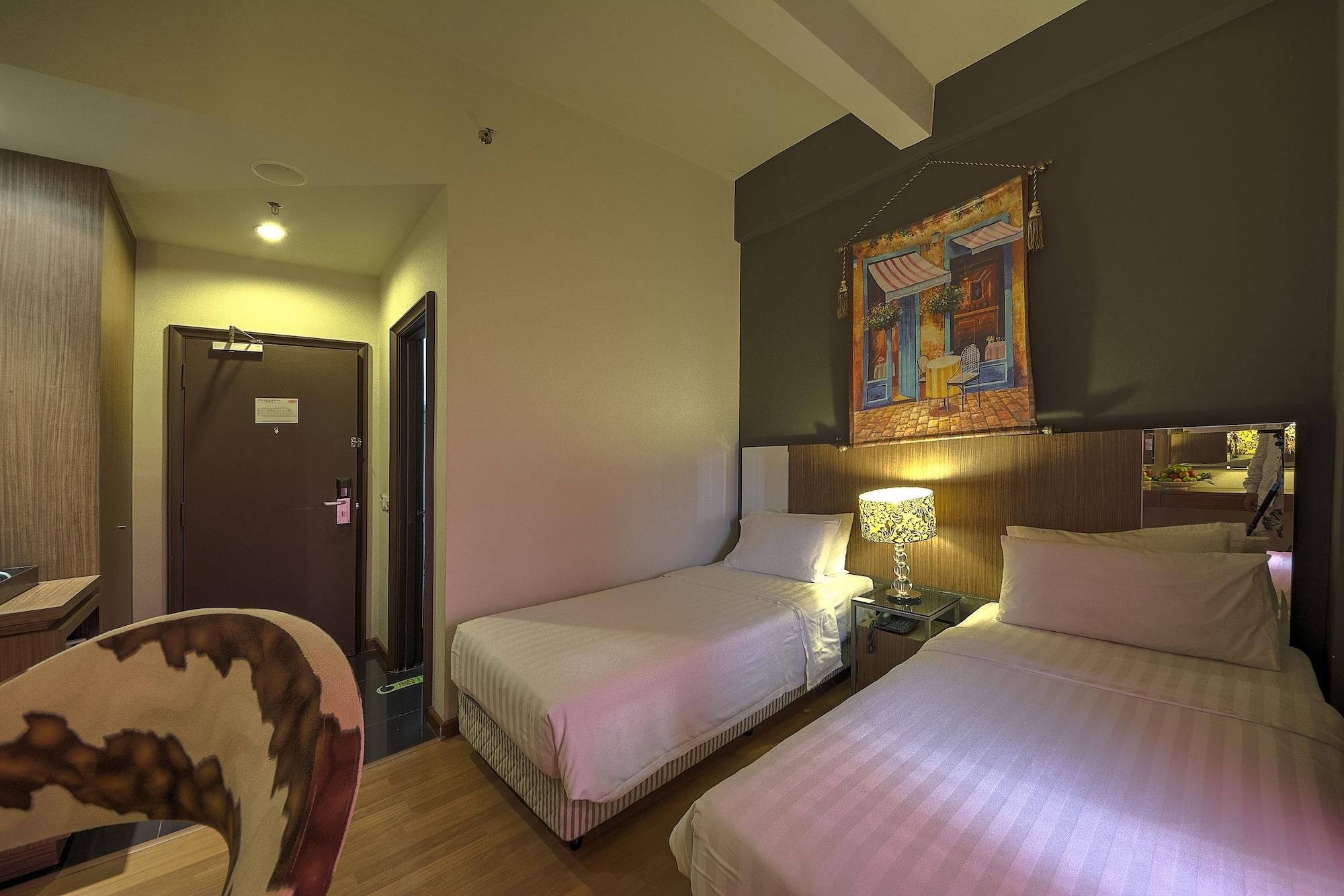 Arenaa Deluxe Hotel Malacca Extérieur photo