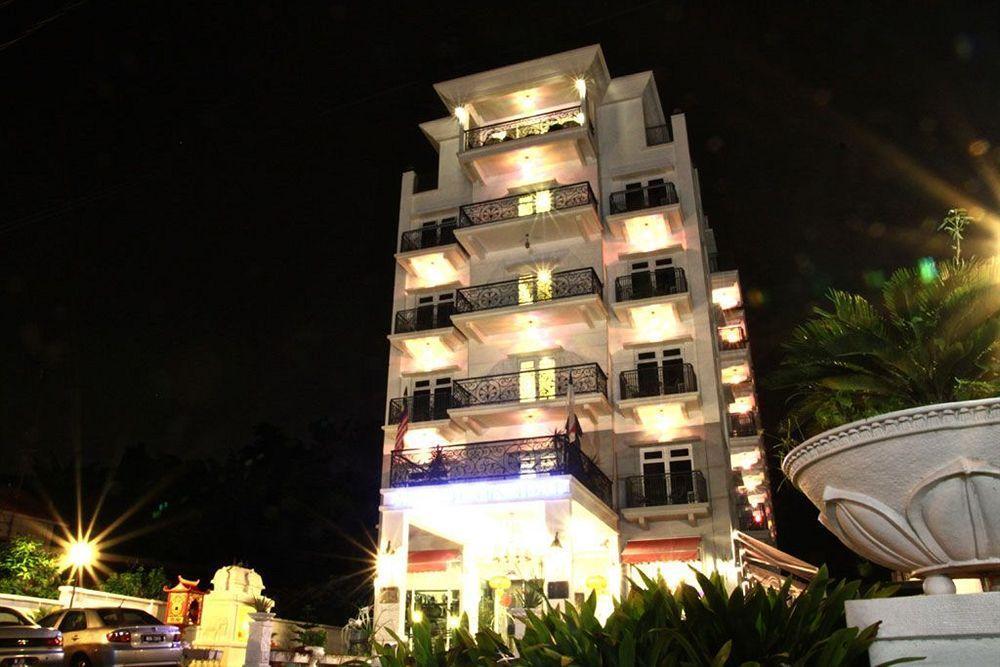 Arenaa Deluxe Hotel Malacca Extérieur photo